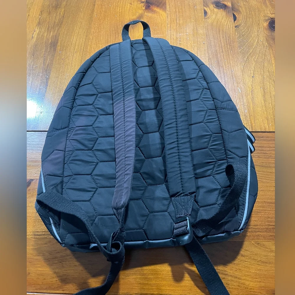 GAP‎ Fit Black Nylon Everyday Padded Backpack Unisex Reflective
